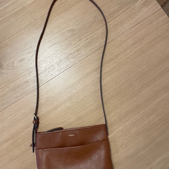 Fossil leather crossbody bag - Picture 3 of 4